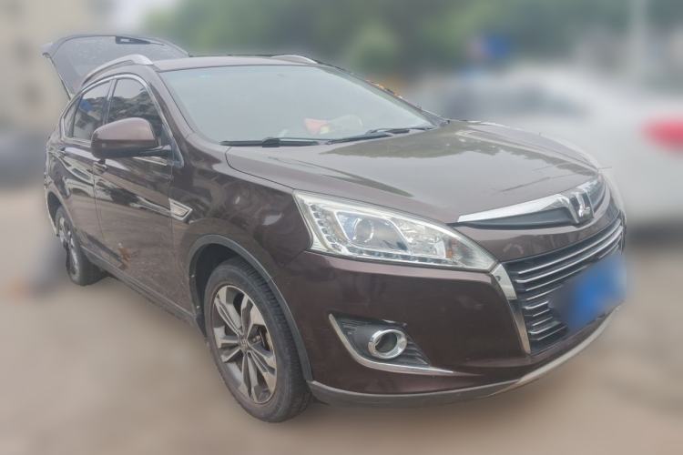 Used Luxgen U6 SUV 2015 1.8T Fashion Edition Front Right 45 Deg