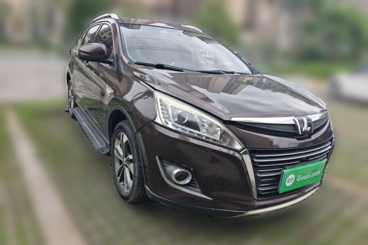 Used Luxgen U6 SUV 2015 1.8T Fashion Edition Front Right 45 Deg