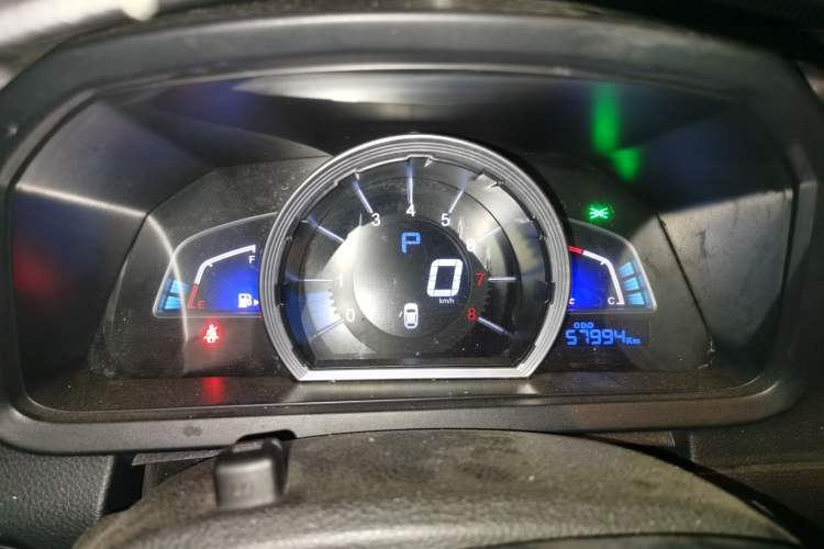 Used Luxgen U6 SUV 2015 1.8T Fashion Edition Instrument Cluster