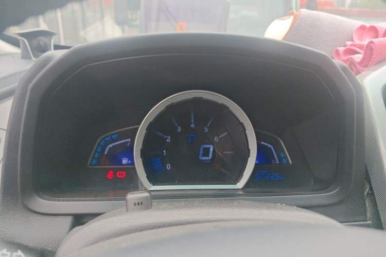 Used Luxgen U6 SUV 2015 1.8T Fashion Edition Instrument Cluster