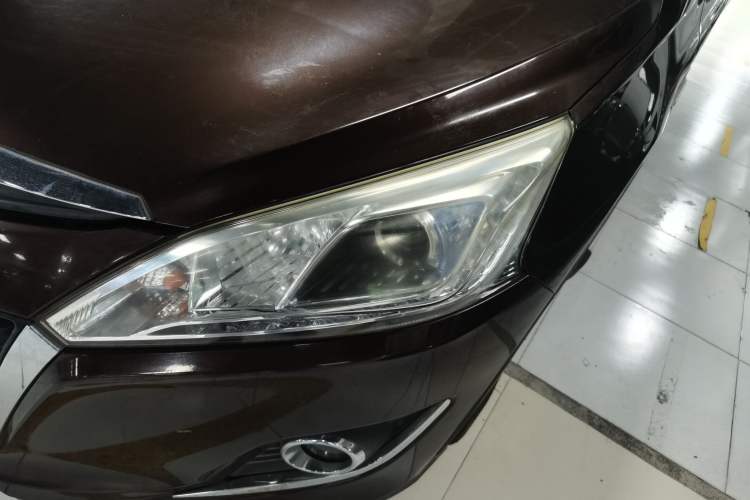 Used Luxgen U6 SUV 2015 1.8T Fashion Edition Left Front Headlight