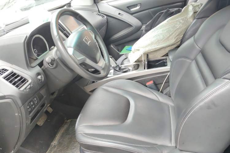 Used Luxgen U6 SUV 2015 1.8T Fashion-Upgraded Model Left Front Seat