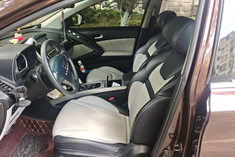 Used Luxgen U6 SUV 2015 1.8T Fashion Edition Left Front Seat
