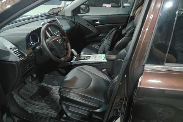 Used Luxgen U6 SUV 2015 1.8T New Innovation Upgrade Left Front Seat