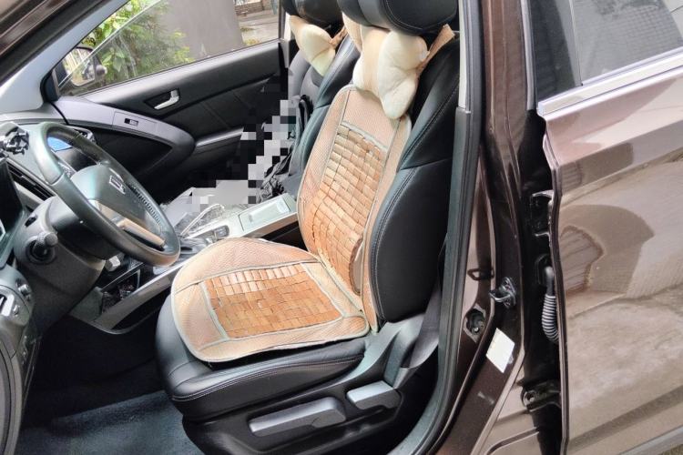 Used Luxgen U6 SUV 2015 1.8T Fashion Edition Left Front Seat
