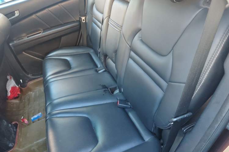 Used Luxgen U6 SUV 2015 1.8T Fashion Edition Left Rear Seat