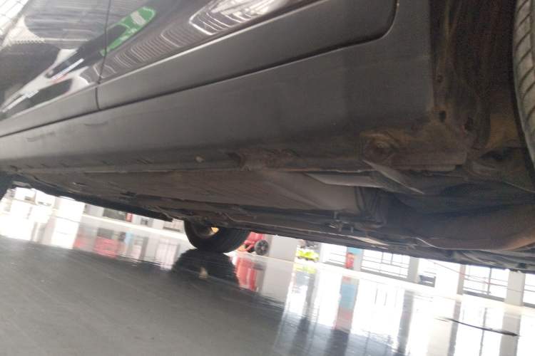 Used Luxgen U6 SUV 2015 1.8T Fashion Edition Left Side Sill
