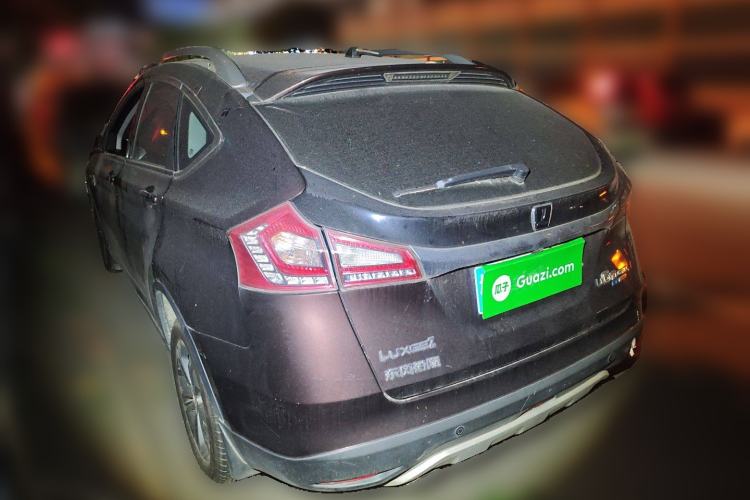 Used Luxgen U6 SUV 2015 1.8T Fashion Edition Rear Left 45 Deg