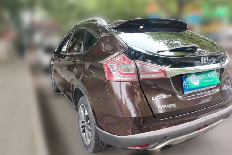 Used Luxgen U6 SUV 2015 1.8T Fashion Edition Rear Left 45 Deg