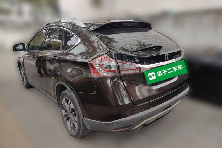 Used Luxgen U6 SUV 2015 1.8T Fashion Edition Rear Left 45 Deg