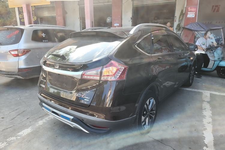 Used Luxgen U6 SUV 2015 1.8T ZhiZun Model Rear Right 45 Deg