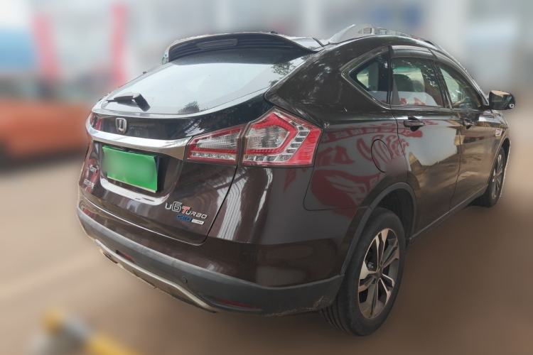 Used Luxgen U6 SUV 2015 1.8T Fashion Edition Rear Right 45 Deg