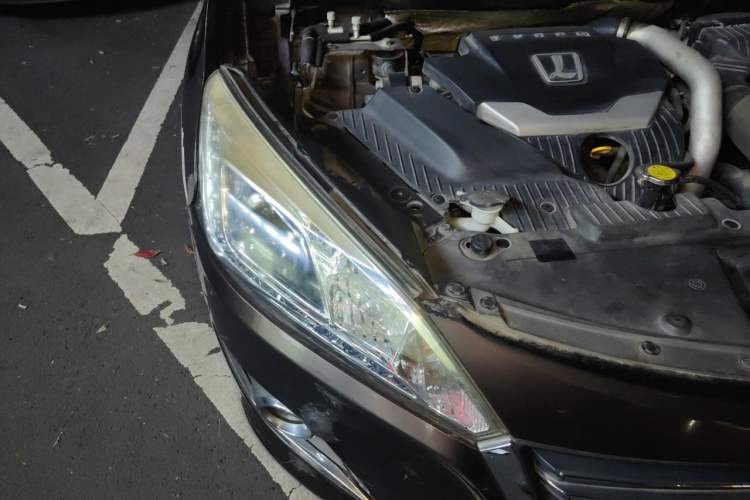Used Luxgen U6 SUV 2015 1.8T Fashion-Upgraded Model Right Front Headlight