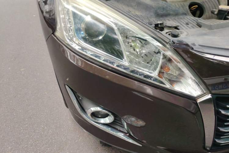 Used Luxgen U6 SUV 2015 1.8T Fashion Edition Right Front Headlight