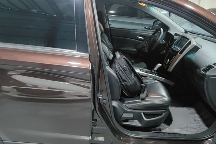 Used Luxgen U6 SUV 2015 1.8T New Innovation Upgrade Right Front Seat