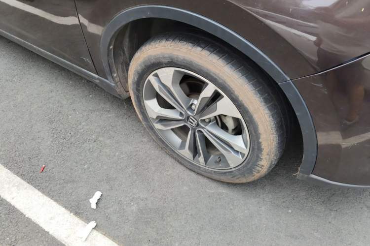 Used Luxgen U6 SUV 2015 1.8T Fashion-Upgraded Model Right Front Wheel Hub