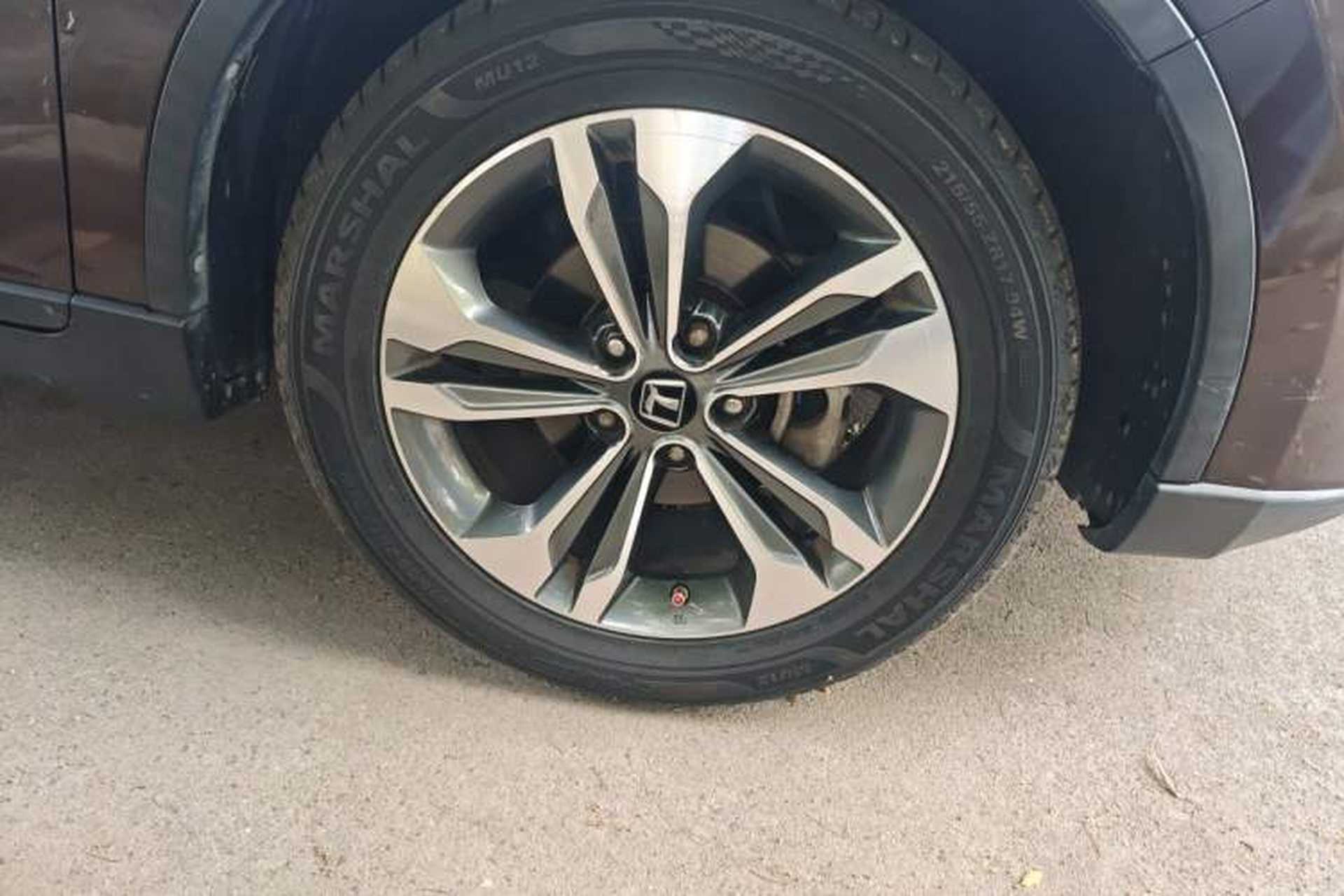 Used Luxgen U6 SUV 2015 1.8T Fashion Edition Right Front Wheel Hub