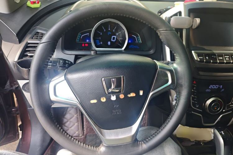 Used Luxgen U6 SUV 2015 1.8T Fashion Edition Steering Wheel