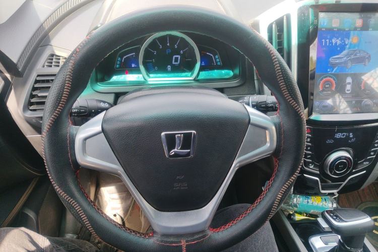 Used Luxgen U6 SUV 2015 1.8T New Innovation Upgrade Steering Wheel