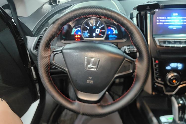 Used Luxgen U6 SUV 2015 1.8T New Innovation Upgrade Steering Wheel