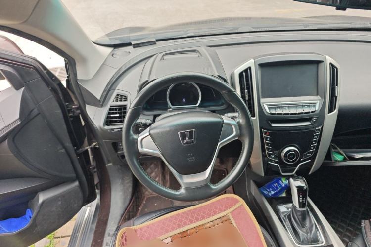 Used Luxgen U6 SUV 2015 1.8T Fashion Edition Steering Wheel
