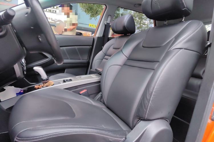 Used Luxgen U6 SUV 2015 1.8T Fashion Edition Left Front Seat