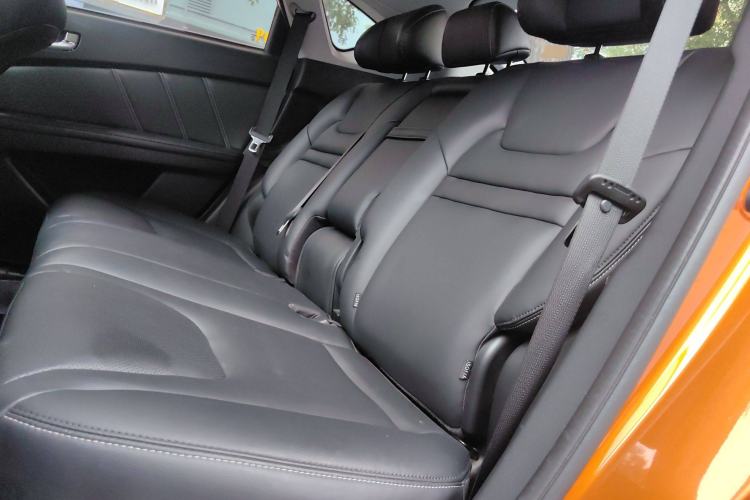 Used Luxgen U6 SUV 2015 1.8T Fashion Edition Left Rear Seat