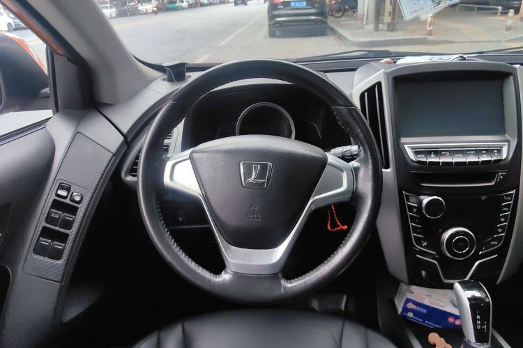 Used Luxgen U6 SUV 2015 1.8T Fashion Edition Steering Wheel