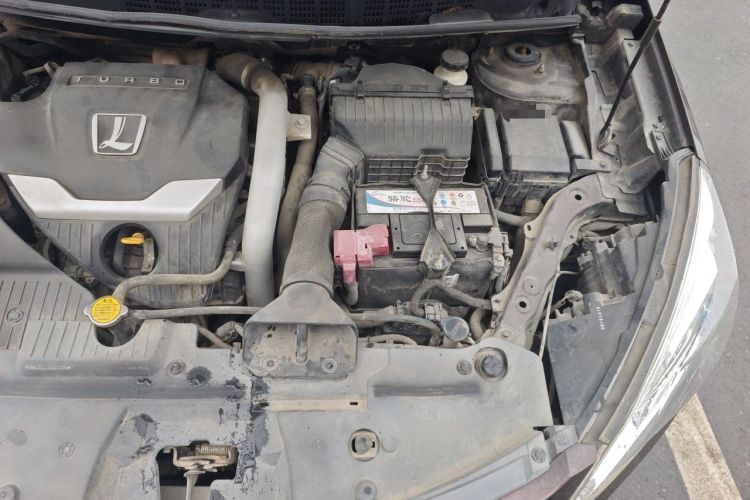 Used Luxgen U6 SUV 2015 1.8T Fashion Edition Engine Bay Left