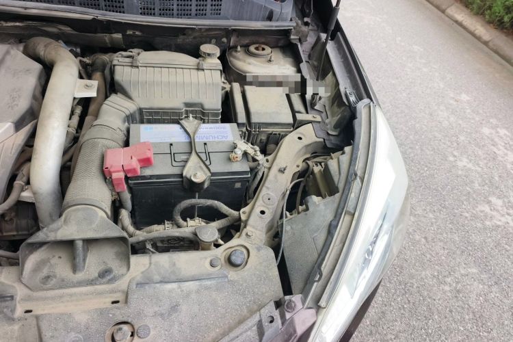 Used Luxgen U6 SUV 2015 1.8T Enhanced Charm Edition Engine Bay Left