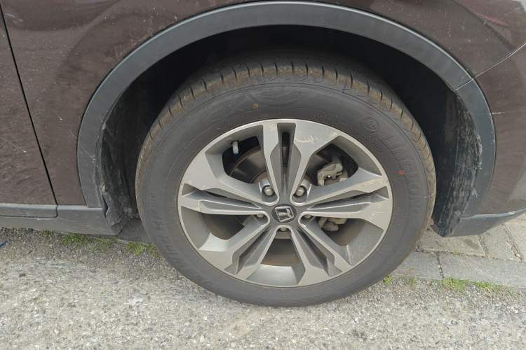 Used Luxgen U6 SUV 2015 1.8T Fashion Edition Exterior 1