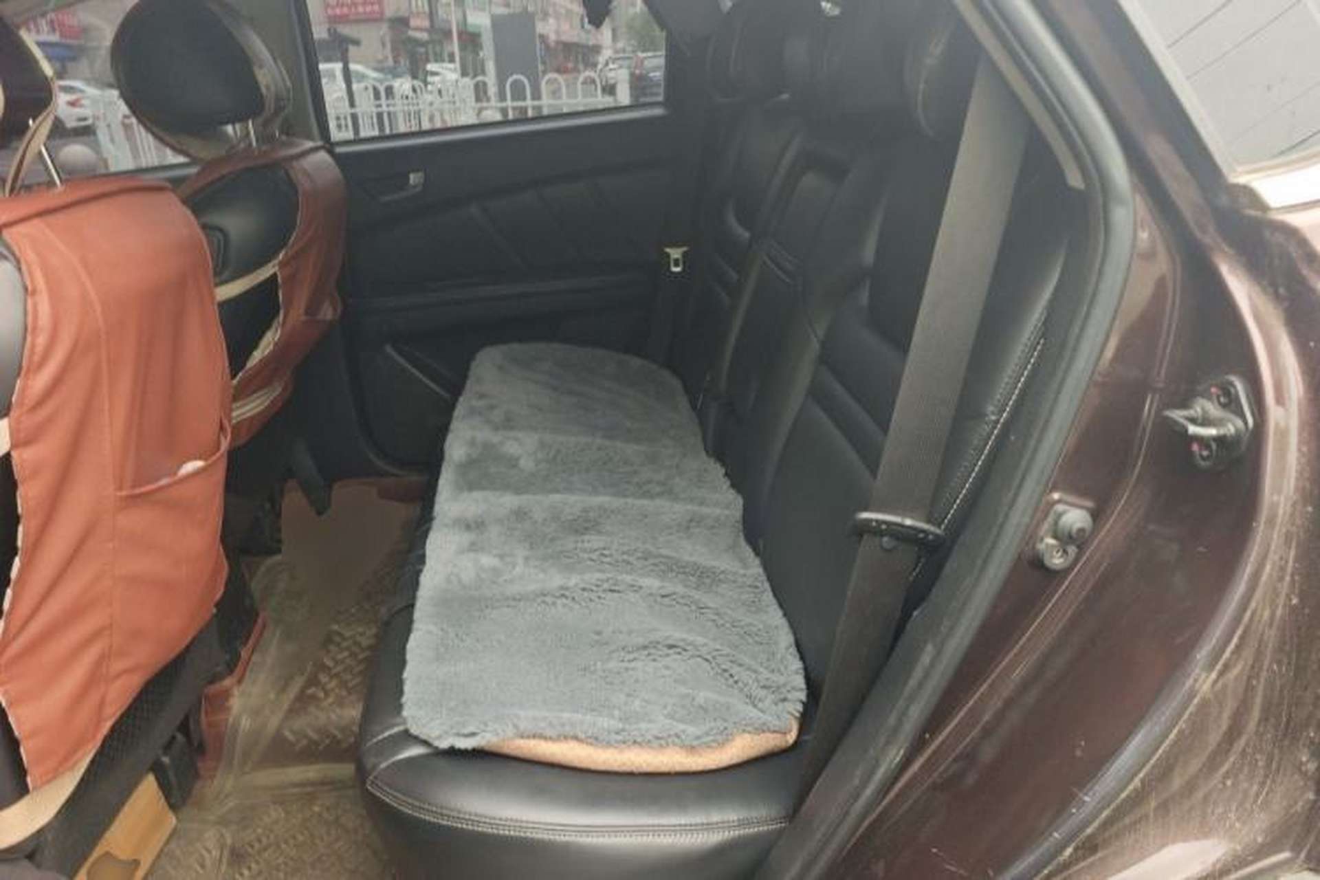 Used Luxgen U6 SUV 2015 1.8T Fashion Edition Left Rear Seat