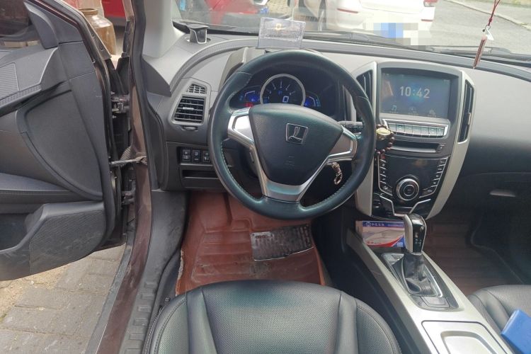 Used Luxgen U6 SUV 2015 1.8T Fashion Edition Steering Wheel