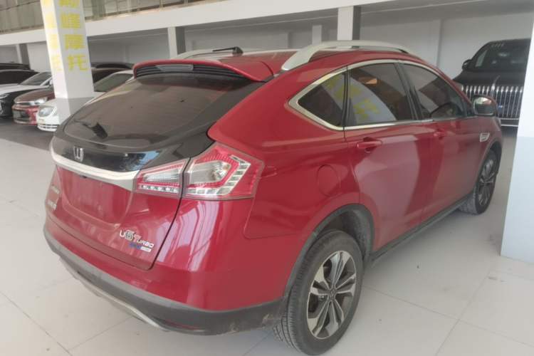 Used Luxgen U6 SUV 2015 1.8T Enhanced Charm Edition Rear Right 45 Deg