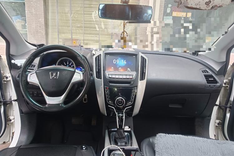 Used Luxgen U6 SUV 2015 1.8T Fashion Edition Center Console