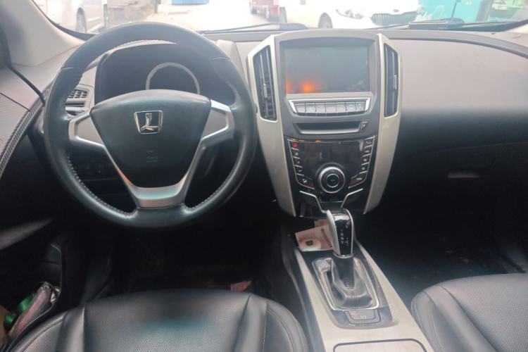 Used Luxgen U6 SUV 2015 1.8T Fashion Edition Center Console