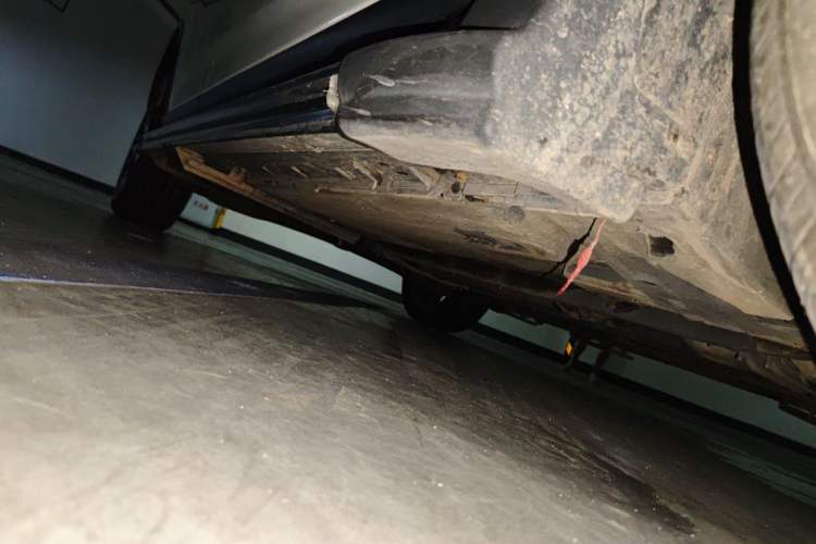 Used Luxgen U6 SUV 2015 1.8T ZhiZun Model Chassis Front Right