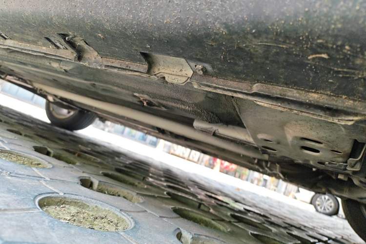Used Luxgen U6 SUV 2015 1.8T Fashion Edition Chassis Front Right