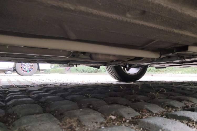 Used Luxgen U6 SUV 2015 1.8T Charm Model Chassis Front Right