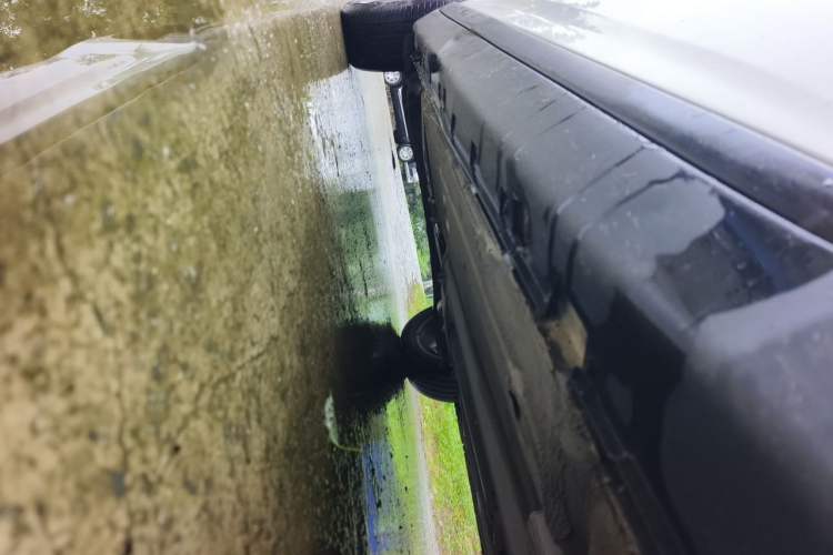 Used Luxgen U6 SUV 2015 1.8T ZhiZun Model Chassis Front Right
