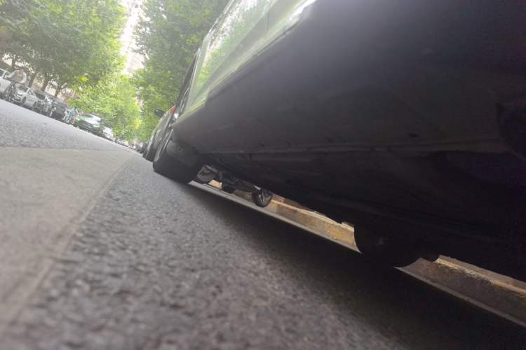 Used Luxgen U6 SUV 2015 1.8T ZhiZun Model Chassis Rear Left