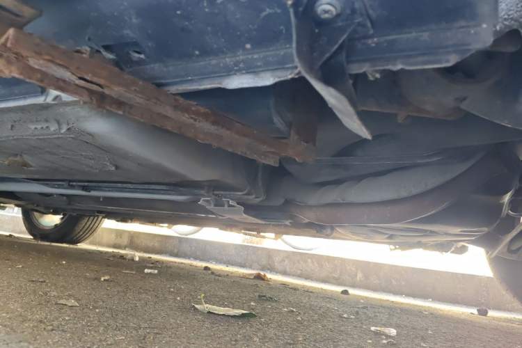 Used Luxgen U6 SUV 2015 1.8T Fashion Edition Chassis Rear Left
