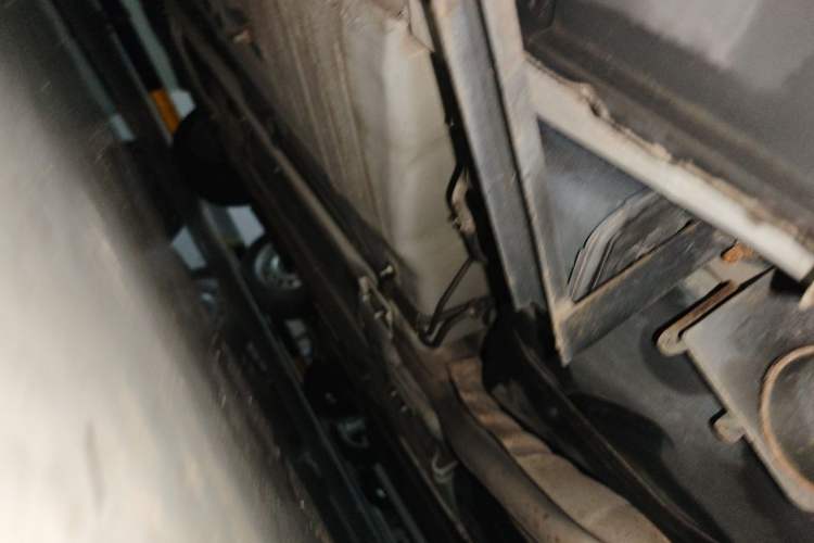 Used Luxgen U6 SUV 2015 1.8T ZhiZun Model Chassis Rear Left