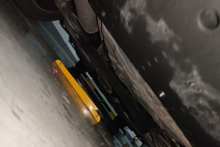 Used Luxgen U6 SUV 2015 1.8T ZhiZun Model Chassis Rear