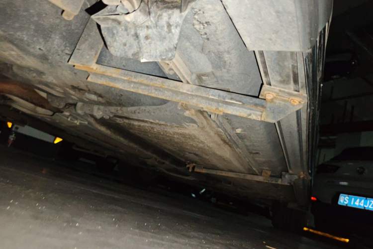 Used Luxgen U6 SUV 2015 1.8T ZhiZun Model Chassis Rear Right