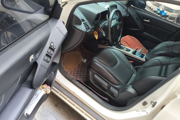 Used Luxgen U6 SUV 2015 1.8T New Innovation Upgrade Driver Seat