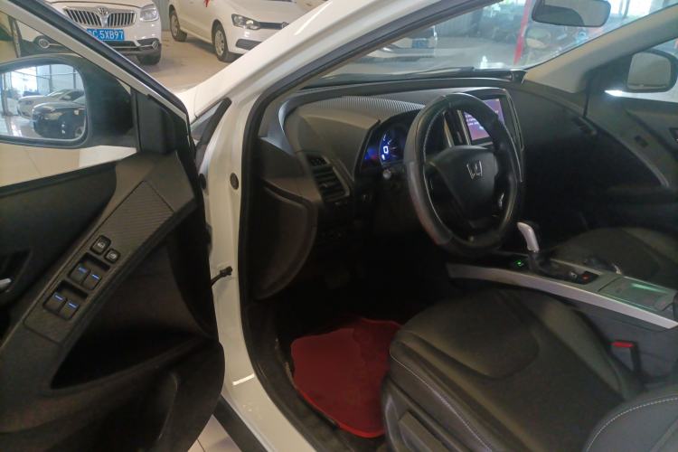 Used Luxgen U6 SUV 2015 1.8T Charm Model Driver Seat