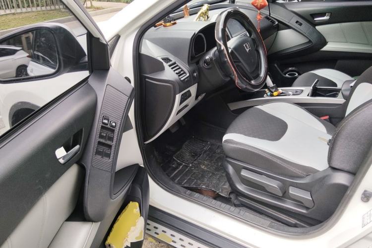 Used Luxgen U6 SUV 2015 1.8T Charm Model Driver Seat