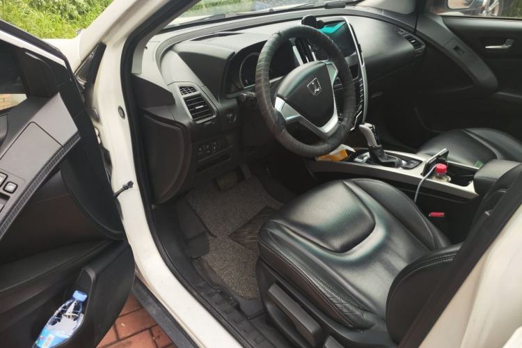 Used Luxgen U6 SUV 2015 1.8T Fashion Edition Driver Seat
