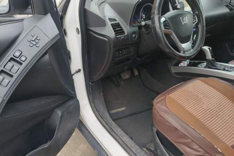 Used Luxgen U6 SUV 2015 1.8T ZhiZun Model Driver Seat